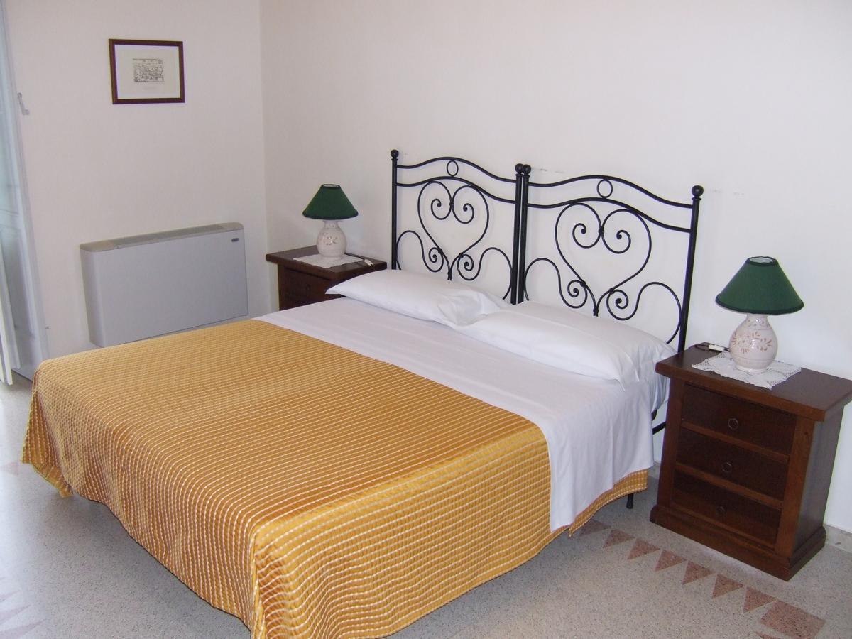 Albergo Lucy Trani Zimmer foto